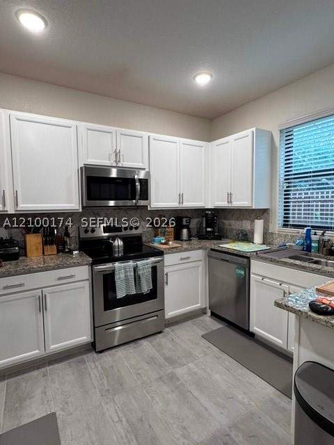 20658 NE 2nd Ct, Miami FL - photo 10 of 54