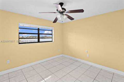 5953 W 28th Ave 24, Hialeah FL - photo 23 of 38