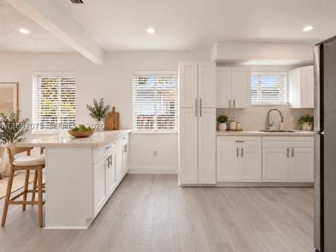 511 NE 131st St, North Miami FL - photo 9 of 59