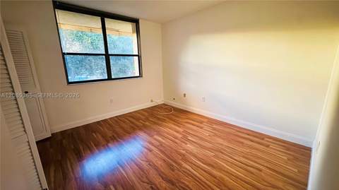780 NE 199th St 206E, North Miami Beach FL - photo 12 of 29
