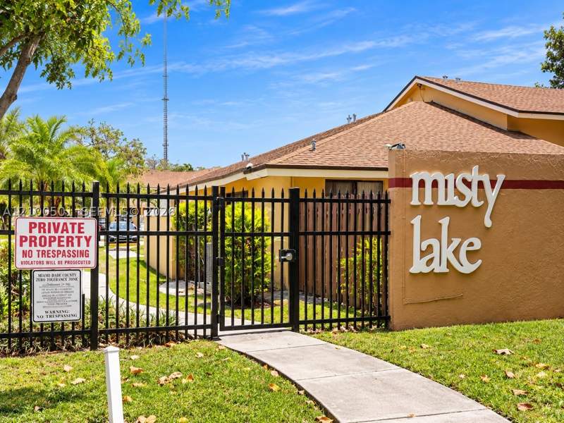 2 bedroom Condominium at 400 NW 214 st 104-22, Misty Lake Condo, Miami Gardens — photo 3