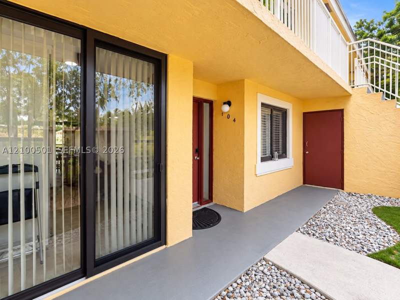 2 bedroom Condominium at 400 NW 214 st 104-22, Misty Lake Condo, Miami Gardens — photo 5