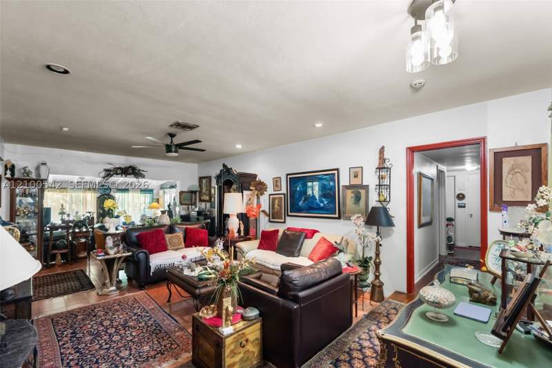 3 bedroom SingleFamilyResidence at 6005 SW 64th Pl, Merion Park, South Miami — photo 5