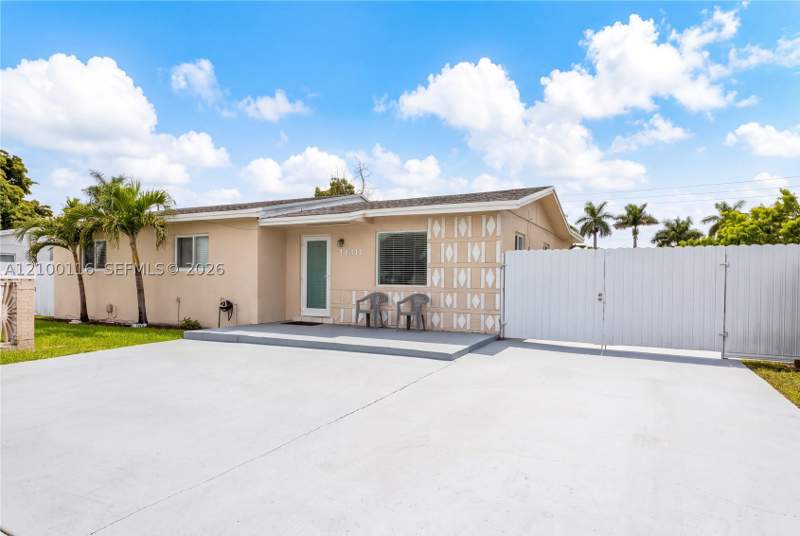 4 bedroom SingleFamilyResidence at 14311 SW 289th St, Hamilton Estates, Homestead — photo 2