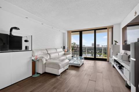 3625 N Country Club Drive 1807, Aventura FL - photo 11 of 43