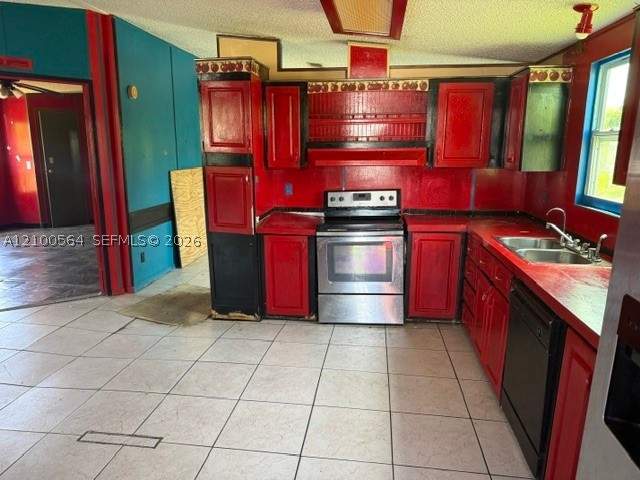3 bedroom MobileHome at 19800 SW 180th Ave Lot 259, Americana Village Condo, Miami — photo 4