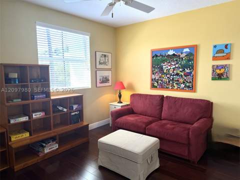 3191 NE 211th Ter, Aventura FL - photo 12 of 17