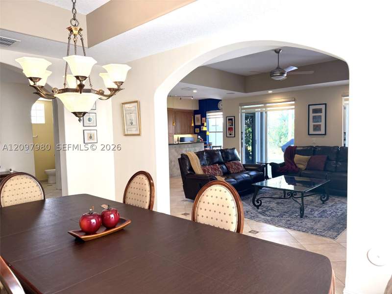 4 bedroom SingleFamilyResidence at 3191 NE 211th Ter, Aventura Lakes - Phase II, Aventura — photo 4