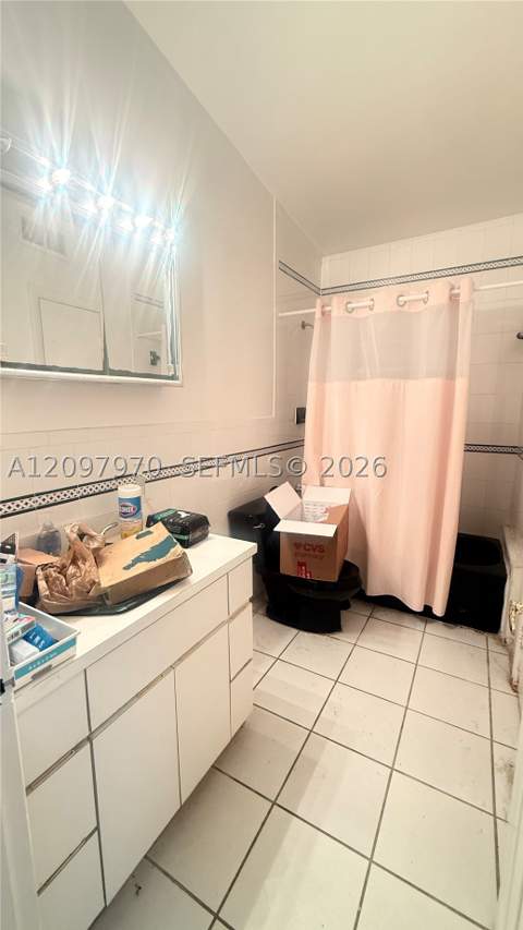 9325 SW 178th Ter, Palmetto Bay FL - photo 12 of 18
