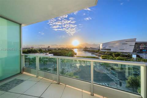 900 Biscayne Blvd 701, Miami FL - photo 11 of 46