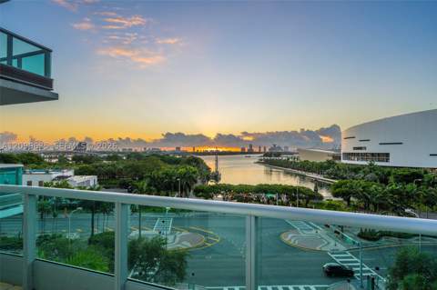 900 Biscayne Blvd 701, Miami FL - photo 8 of 46