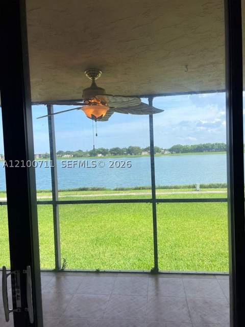 20850 San Simeon Way 106-5, Miami FL - photo 7 of 26