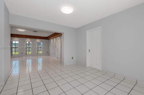 7802 W 18th Ln, Hialeah FL - photo 7 of 19