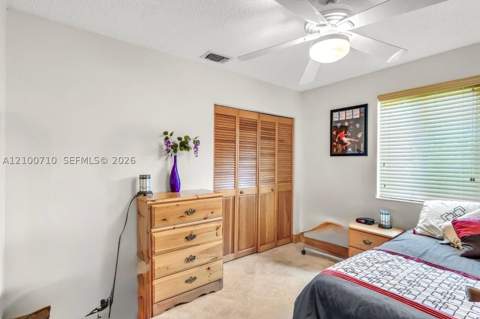 8514 SW 209th Ln, Cutler Bay FL - photo 13 of 28