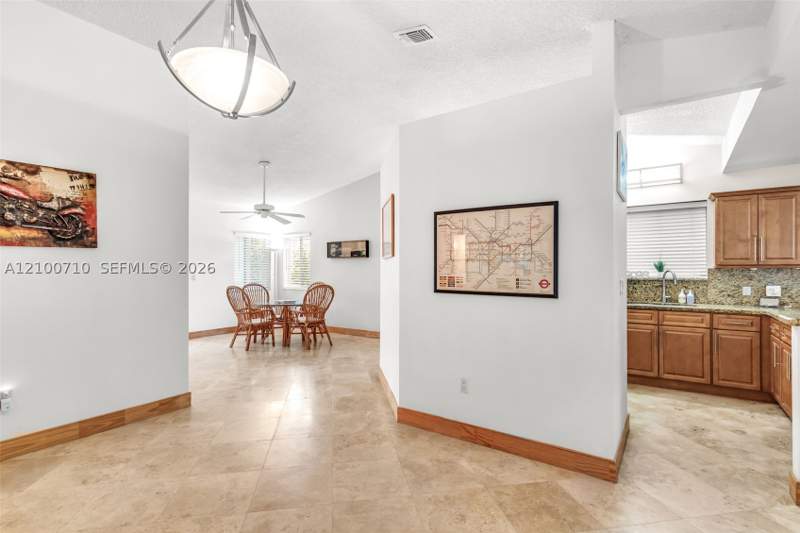 4 bedroom SingleFamilyResidence at 8514 SW 209th Ln, Centennial Sec 1, Cutler Bay — photo 5
