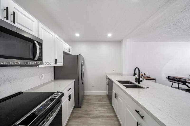 2 bedroom Condominium at 8267 SW 128th St 115, Sunrise Point Condo Bldg, Pinecrest — photo 3