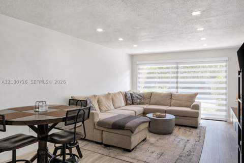 8267 SW 128th St 115, Pinecrest FL - photo 8 of 27