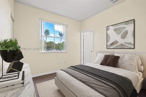 645 E Mowry Ct, Homestead FL - photo 19 of 27
