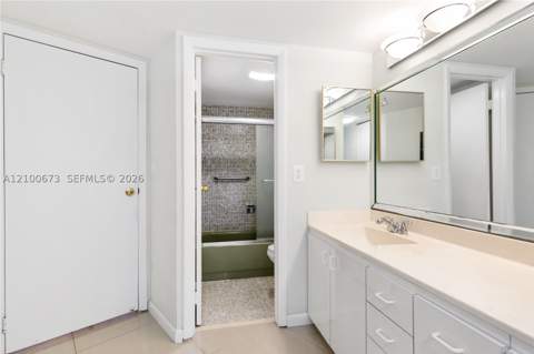 20400 W Country Club Dr 605, Aventura FL - photo 12 of 35