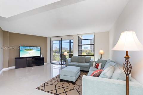 20400 W Country Club Dr 605, Aventura FL - photo 24 of 35