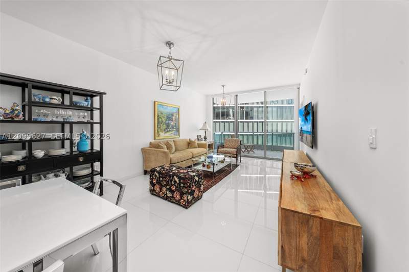1 bedroom Condominium at 900 Biscayne Blvd 5310, 900 Biscayne Bay Condo, Miami — photo 3