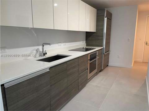 1100 S Miami Ave 1406, Miami FL - photo 6 of 34