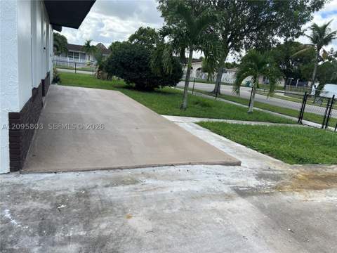 20403 NW 44th Pl, Miami Gardens FL - photo 21 of 25