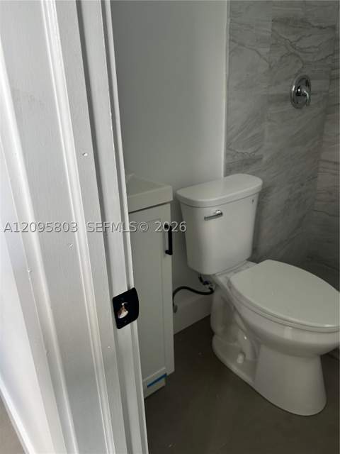 20403 NW 44th Pl, Miami Gardens FL - photo 9 of 15