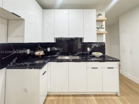 1427 NW 69th Ter, Miami FL - photo 8 of 24