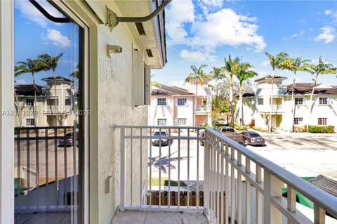 373 NE 26th Pl 201, Homestead FL - photo 18 of 22