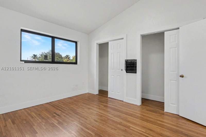 3 bedroom SingleFamilyResidence at 16901 NE 6th Ave, 1st Addn To Panuleta Gard, North Miami Beach — photo 5