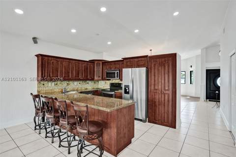 8741 NW 141st Ter, Miami Lakes FL - photo 8 of 39