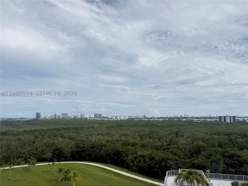 3 bedroom Condominium at 2411 Laguna Circle 901, One Park Tower, North Miami — photo 3