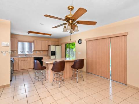 11741 SW 122nd Ave, Miami FL - photo 7 of 35