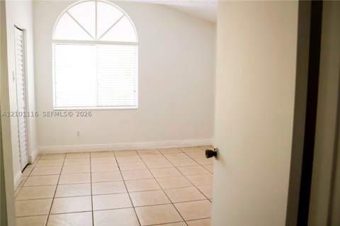 15770 SW 106th Ter 305, Miami FL - photo 6 of 18