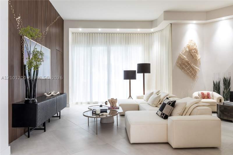 2 bedroom Condominium at 808 Brickell Key Dr 408, Two Tequesta Point Condo, Miami — photo 4
