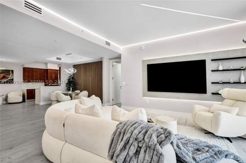 18101 Collins Ave 602, Sunny Isles Beach FL - photo 9 of 43