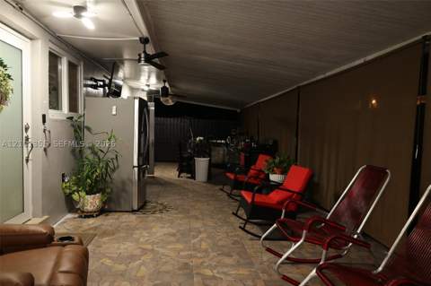 1290 NW 15th St, Homestead FL - photo 16 of 17