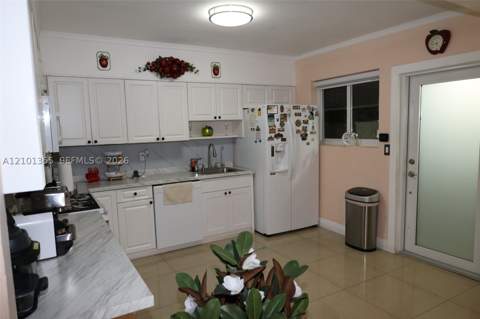 1290 NW 15th St, Homestead FL - photo 7 of 17