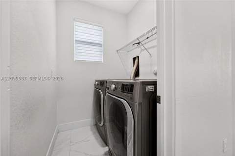 19815 SW 132nd Ct, Miami FL - photo 19 of 44