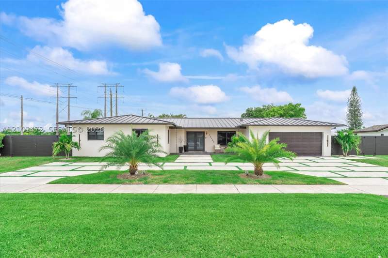 4 bedroom SingleFamilyResidence at 13140 SW 112th Ave, Pine Shore Sec 3, Miami — photo 2