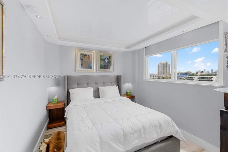 1 bedroom Condominium at 345 Ocean Dr 705, Ocean Point Condo, Miami Beach — photo 4