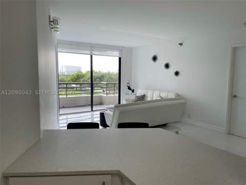 3300 NE 191 St 504, Aventura FL - photo 11 of 19