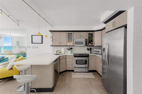 345 Ocean Dr 812, Miami Beach FL - photo 12 of 22