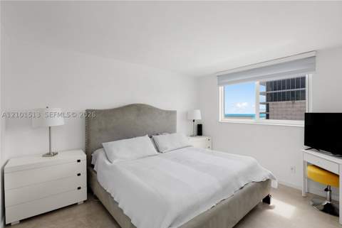 345 Ocean Dr 812, Miami Beach FL - photo 7 of 22