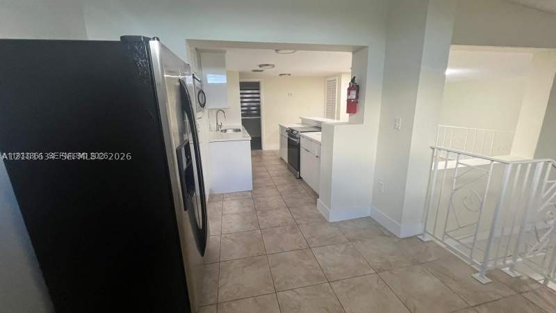 4 bedroom SingleFamilyResidence at 1251 Little River Dr, Cravero Lake Shore Estate, Miami — photo 3