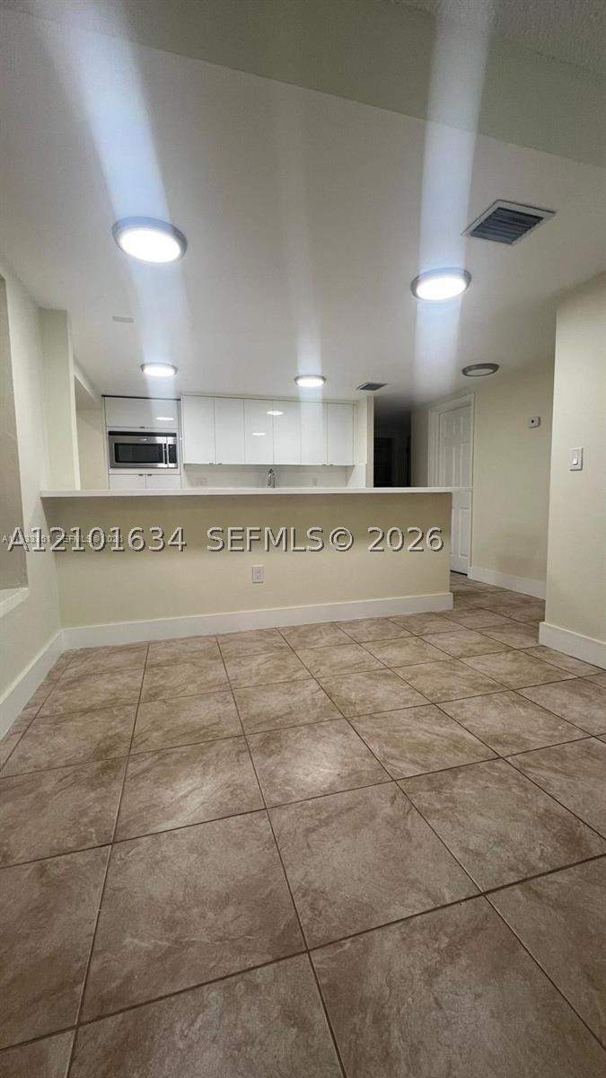 4 bedroom SingleFamilyResidence at 1251 Little River Dr, Cravero Lake Shore Estate, Miami — photo 4