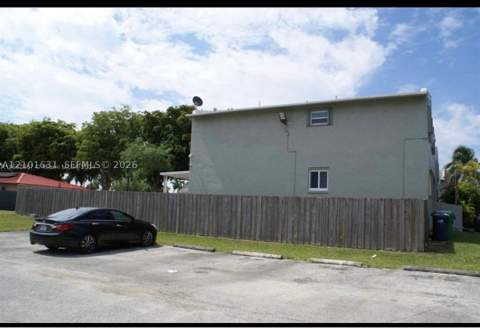 9030 SW 203rd Ter, Cutler Bay FL - photo 12 of 12