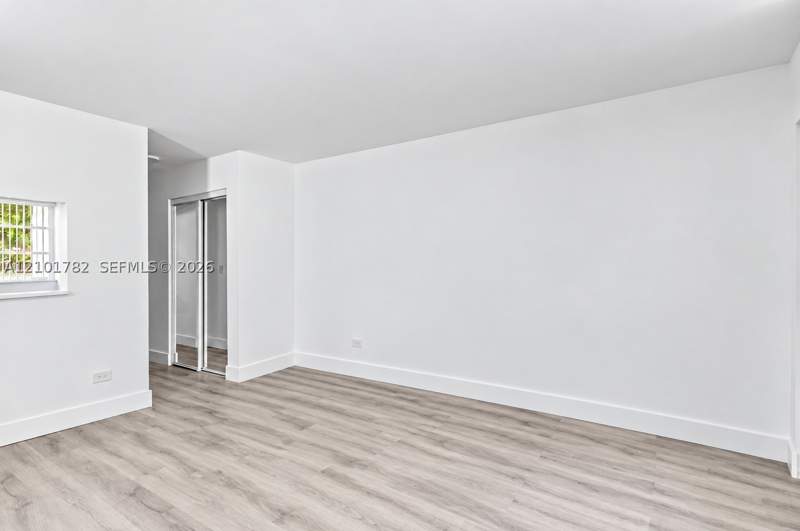 1 bedroom Condominium at 445 NE 195th St 125, Royal Oaks Condo, Miami — photo 4