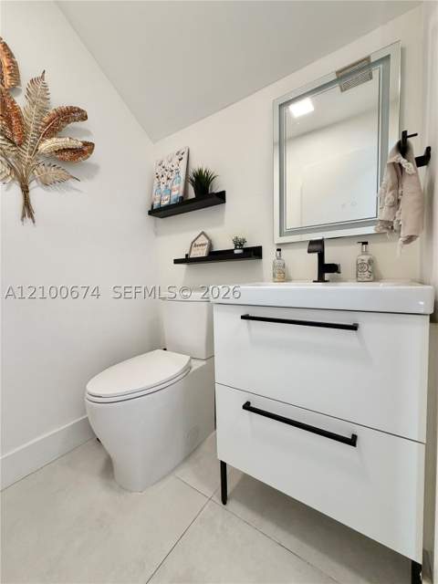 16242 SW 97th Ter, Miami FL - photo 7 of 15